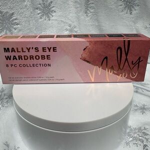 Mally Beauty Eye Wardrobe 8 PC Collection